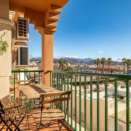 Amazing In Costa With Kitchen Apartment *